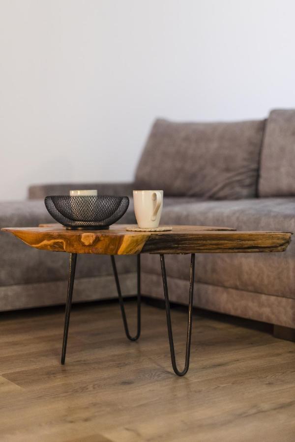 Apartment Near Iulius Mall With Balcony & Private Parking Timisoara Ngoại thất bức ảnh