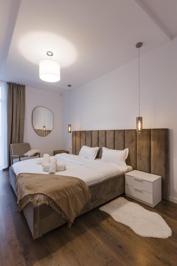 Apartment Near Iulius Mall With Balcony & Private Parking Timisoara Ngoại thất bức ảnh